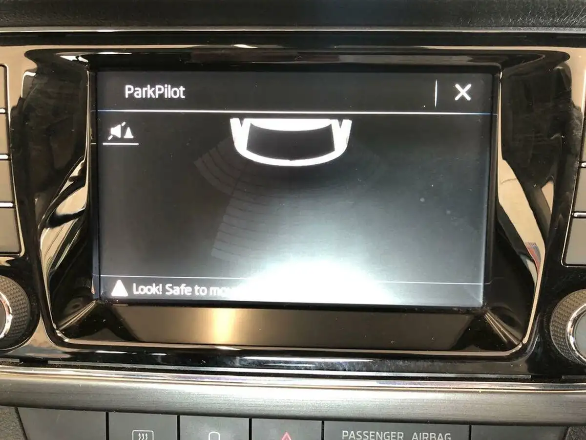 2019-skoda-fabia-10-tsi-se-l-109ps-estate-dsg-big-21