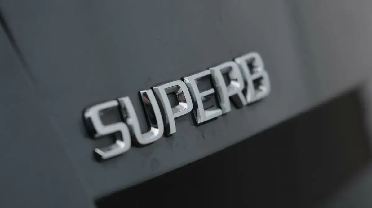 2021-skoda-superb-20tdi-se-l-150ps-estate-dsg-big-20