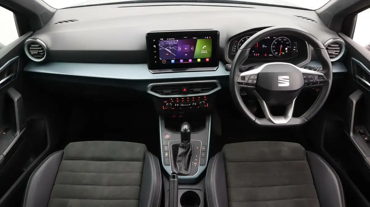 2022-seat-arona-10-tsi-xperience-lux-big-13