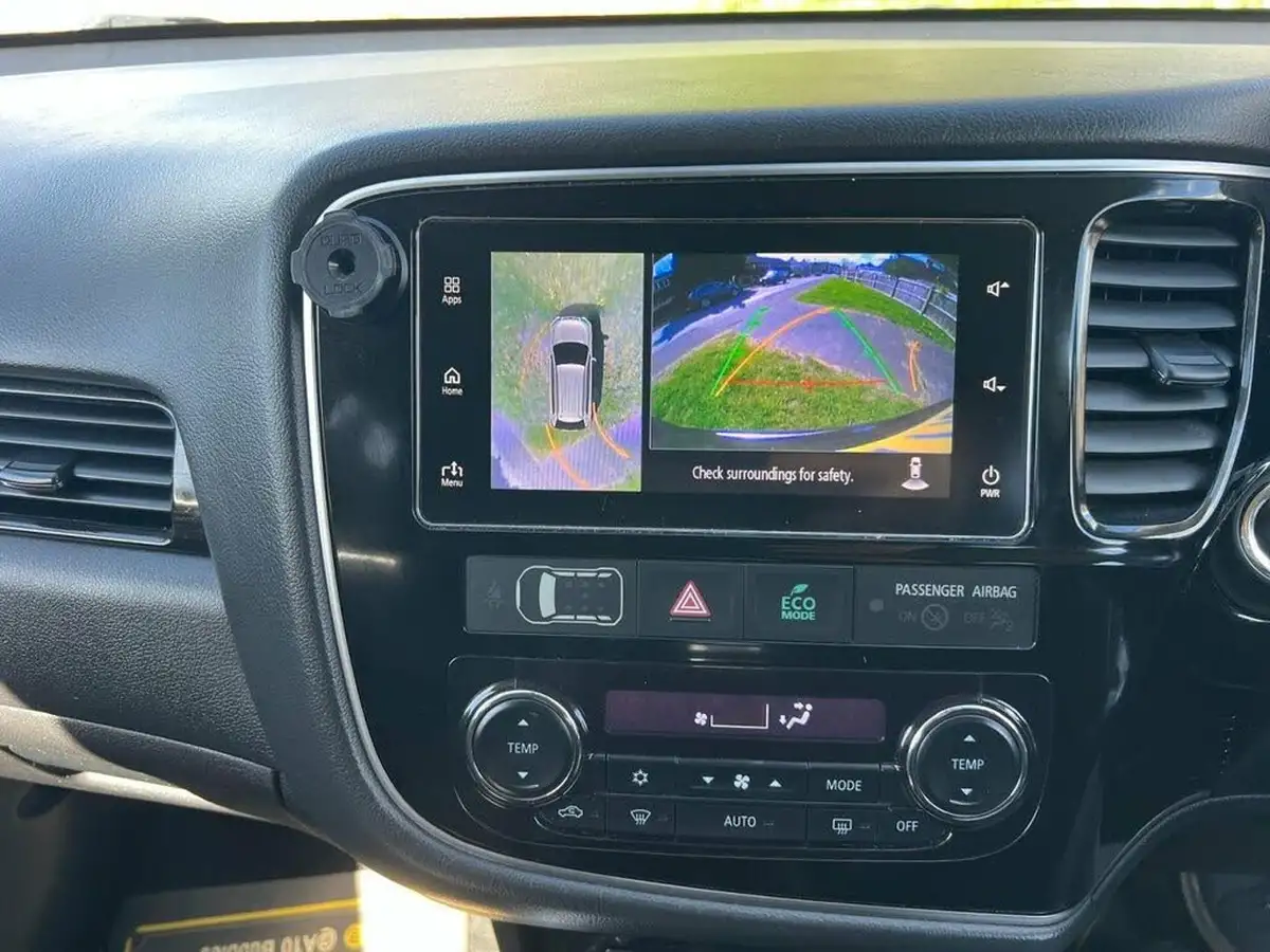 2018-mitsubishi-outlander-22di-d-4-leather-auto-big-3