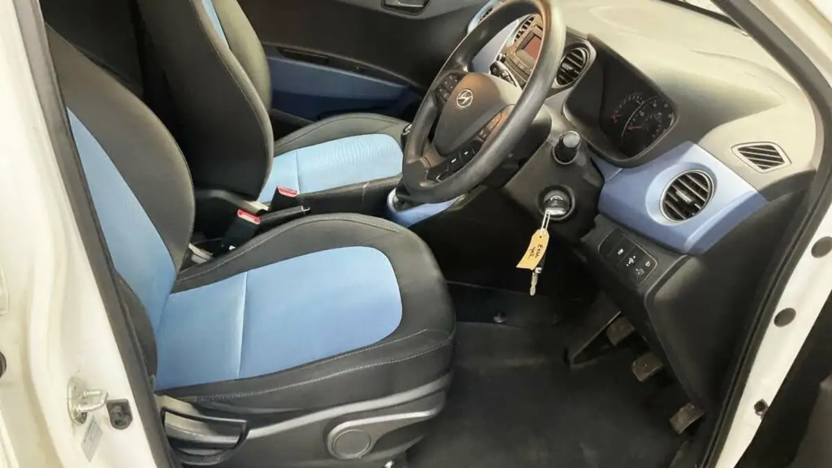 2016-hyundai-i10-10-se-big-8