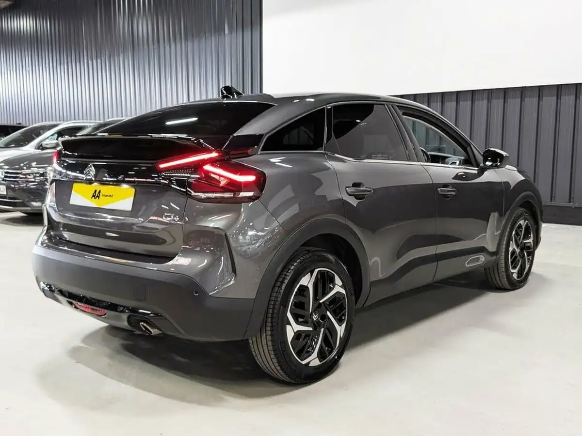 2023-citroen-c4-15bluehdi-shine-plus-big-9