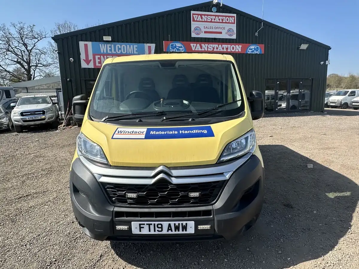 2019-citroen-relay-20bluehdi-33-l1h1-enterprise-130eu6-big-17