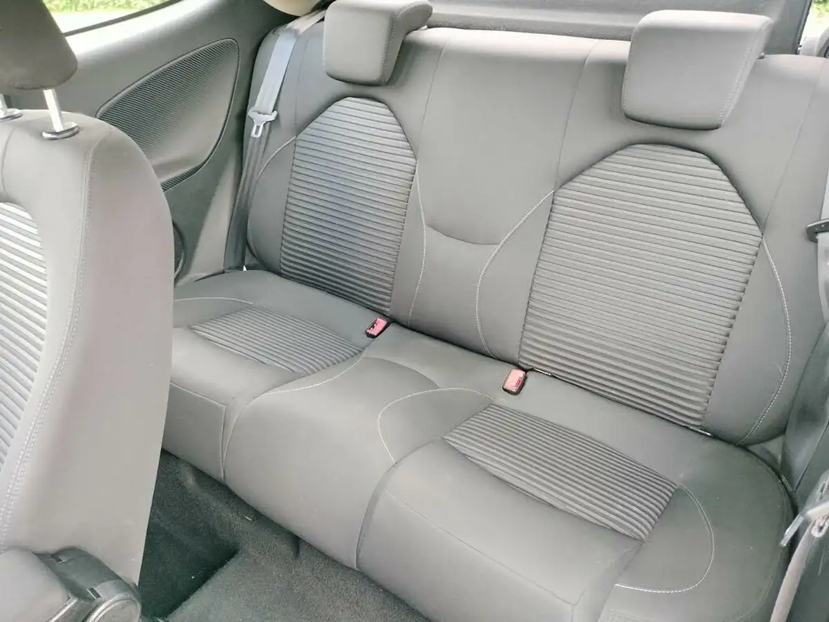 2012-alfa-romeo-mito-16td-veloce-big-29