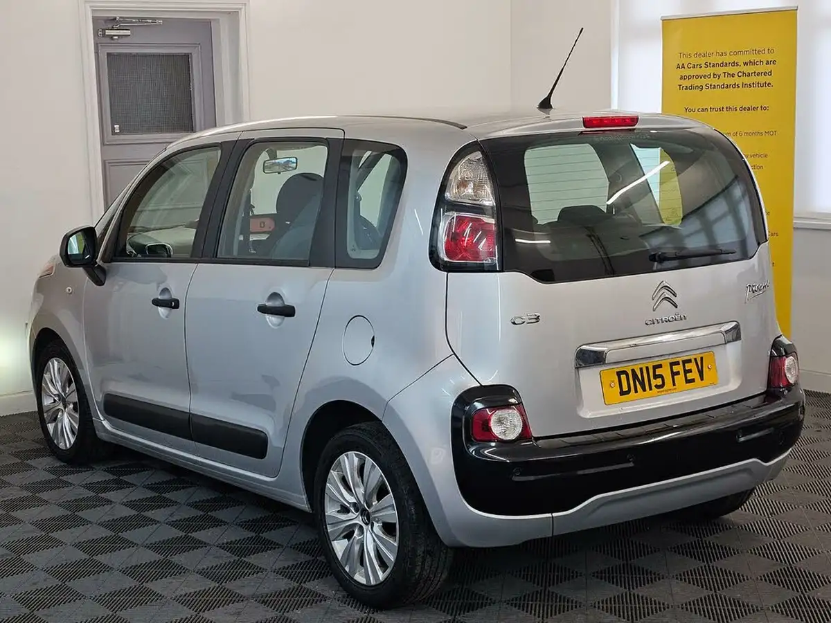 2015-citroen-c3-picasso-16td-vtr-big-5