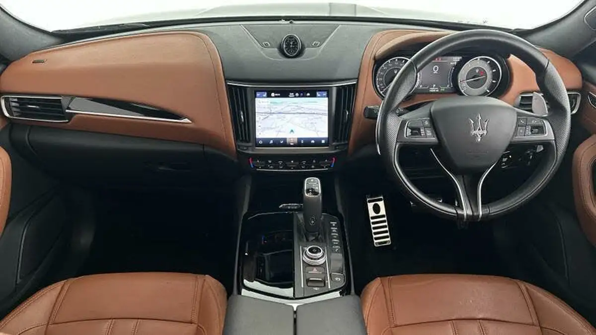 2021-maserati-levante-20-gt-big-4