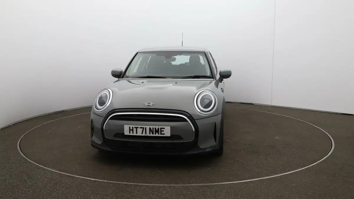 2022-mini-cooper-15-cooper-classic-hatchback-5d-big-29
