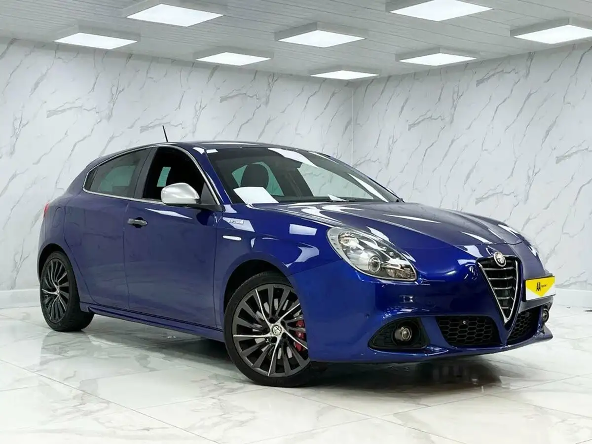 2015-alfa-romeo-giulietta-14-tb-qv-line-big-6