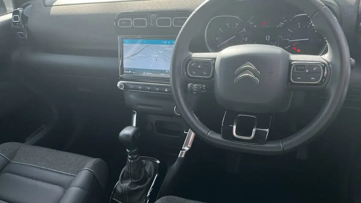 2022-citroen-c3-aircross-12-puretech-shine-plus-110ps-big-25