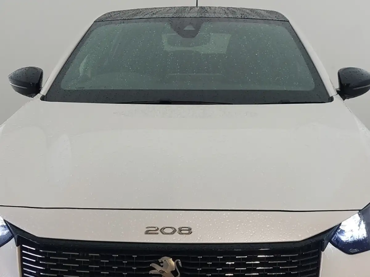 2022-peugeot-208-12-puretech-gt-100bhp-big-11