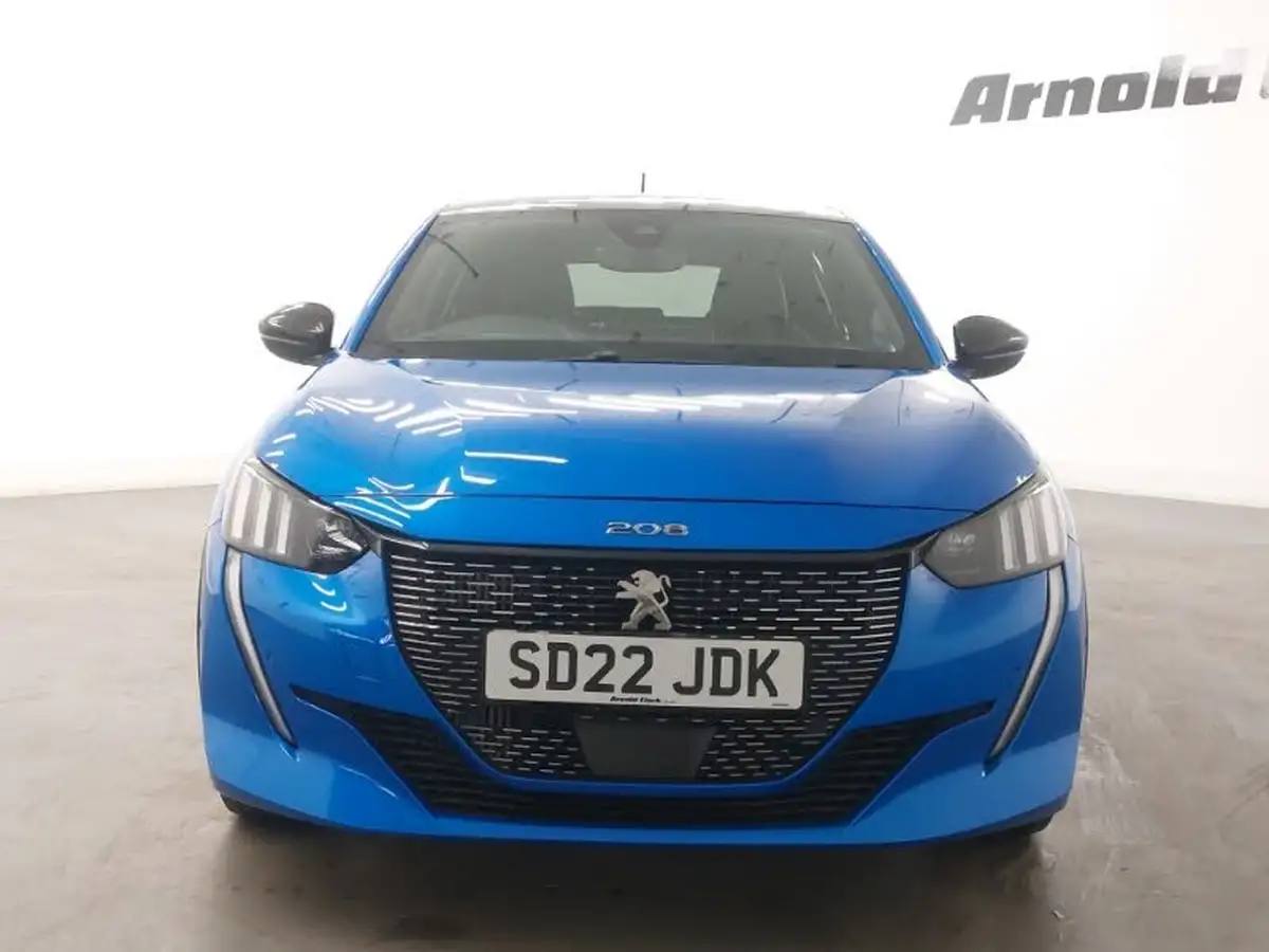 2022-peugeot-208-12-puretech-gt-100bhp-big-12