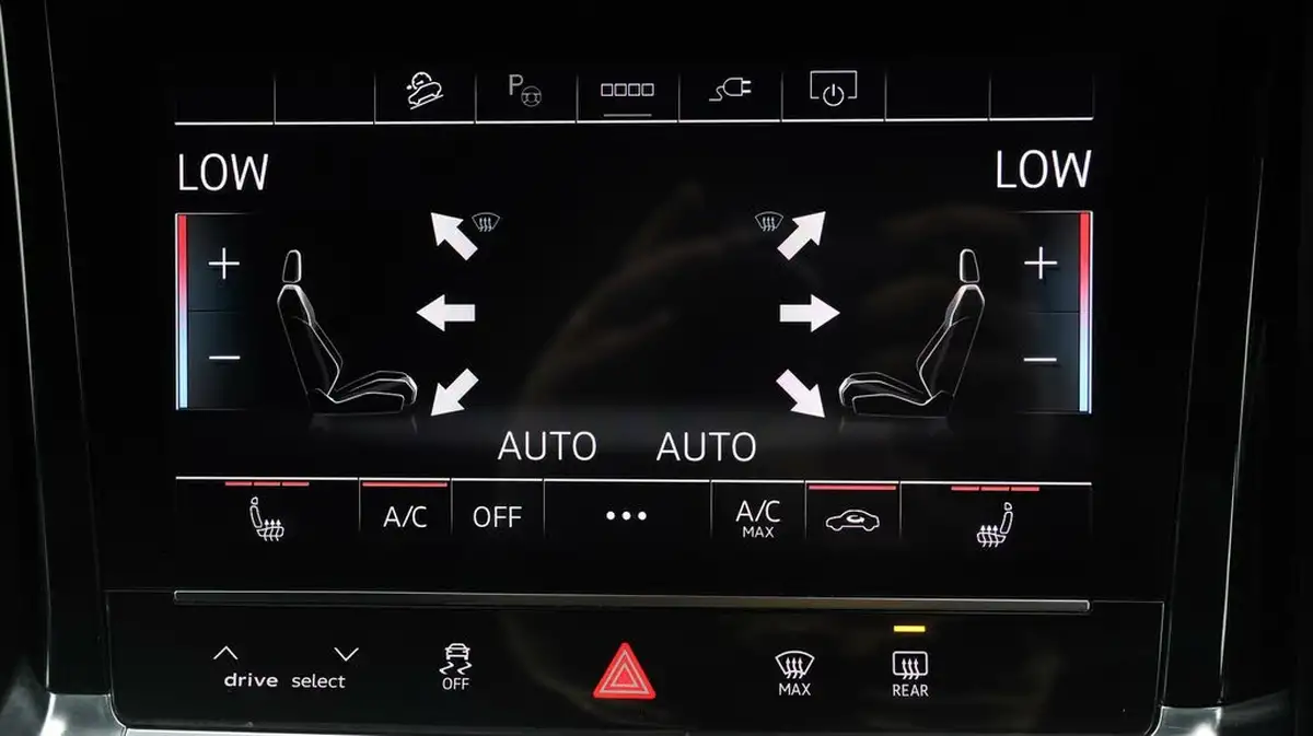 2022-audi-e-tron-55e-black-edition-station-wagon-big-11