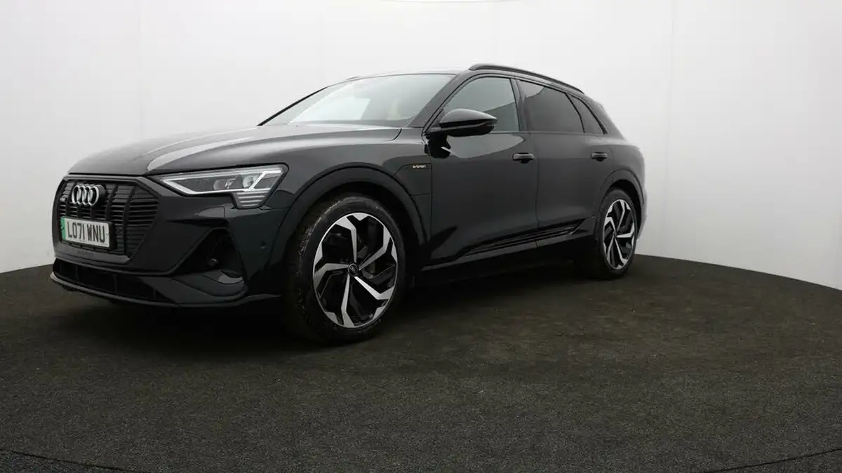 2022-audi-e-tron-55e-black-edition-station-wagon-big-53