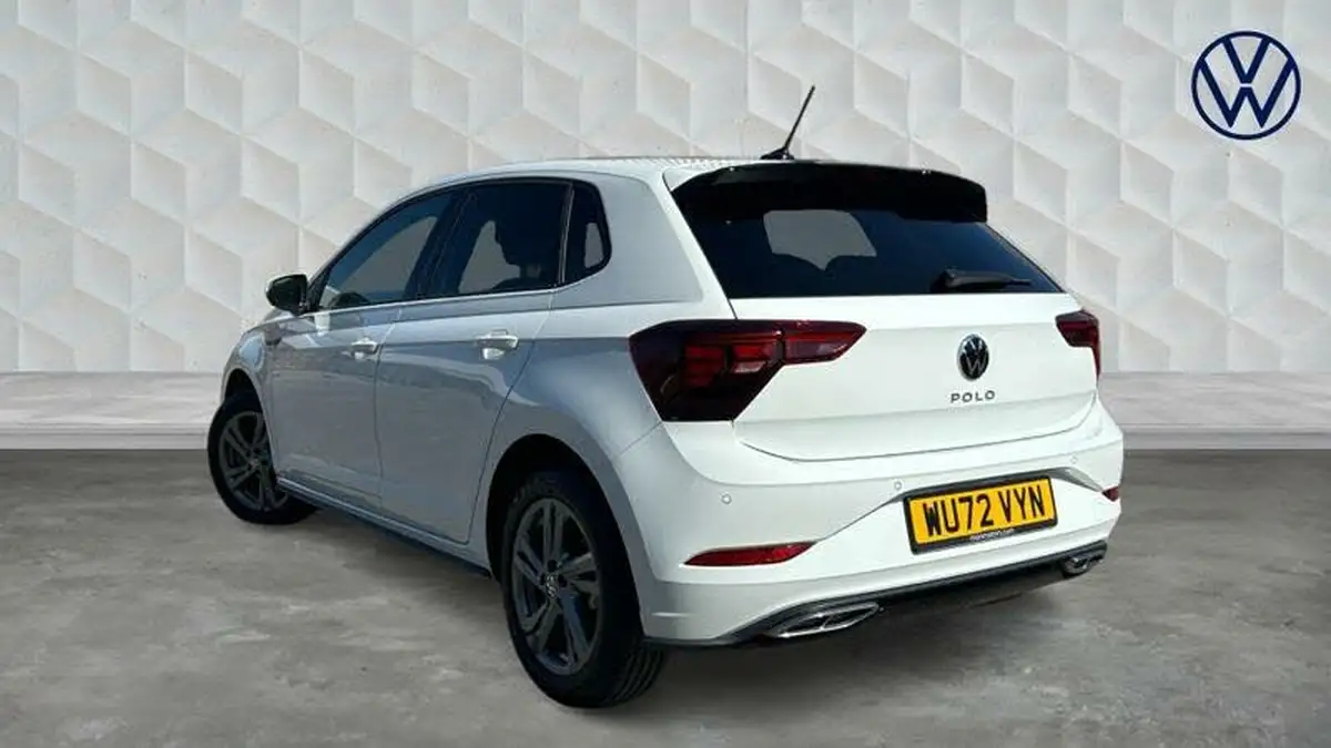 2022-volkswagen-polo-10-tsi-r-line-110ps-dsg-big-2