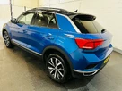 2019-volkswagen-t-roc-10-tsi-design-small-4