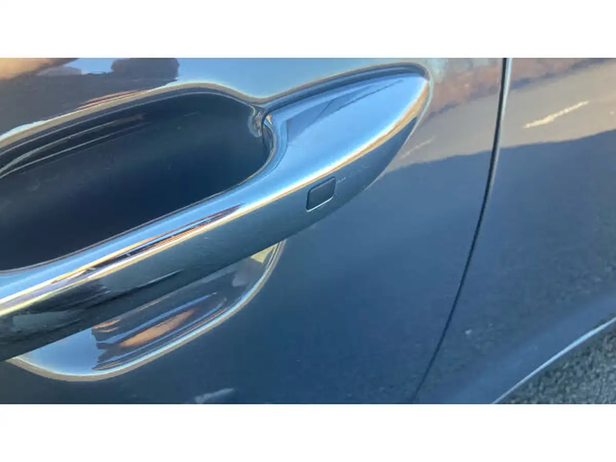2024-hyundai-i10-12-premium-79ps-auto-big-23