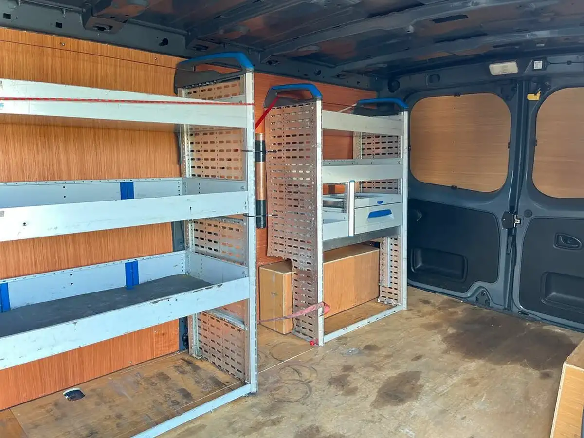 2022-renault-trafic-20dci-ll30-170-sport-panel-edc-auto-big-8
