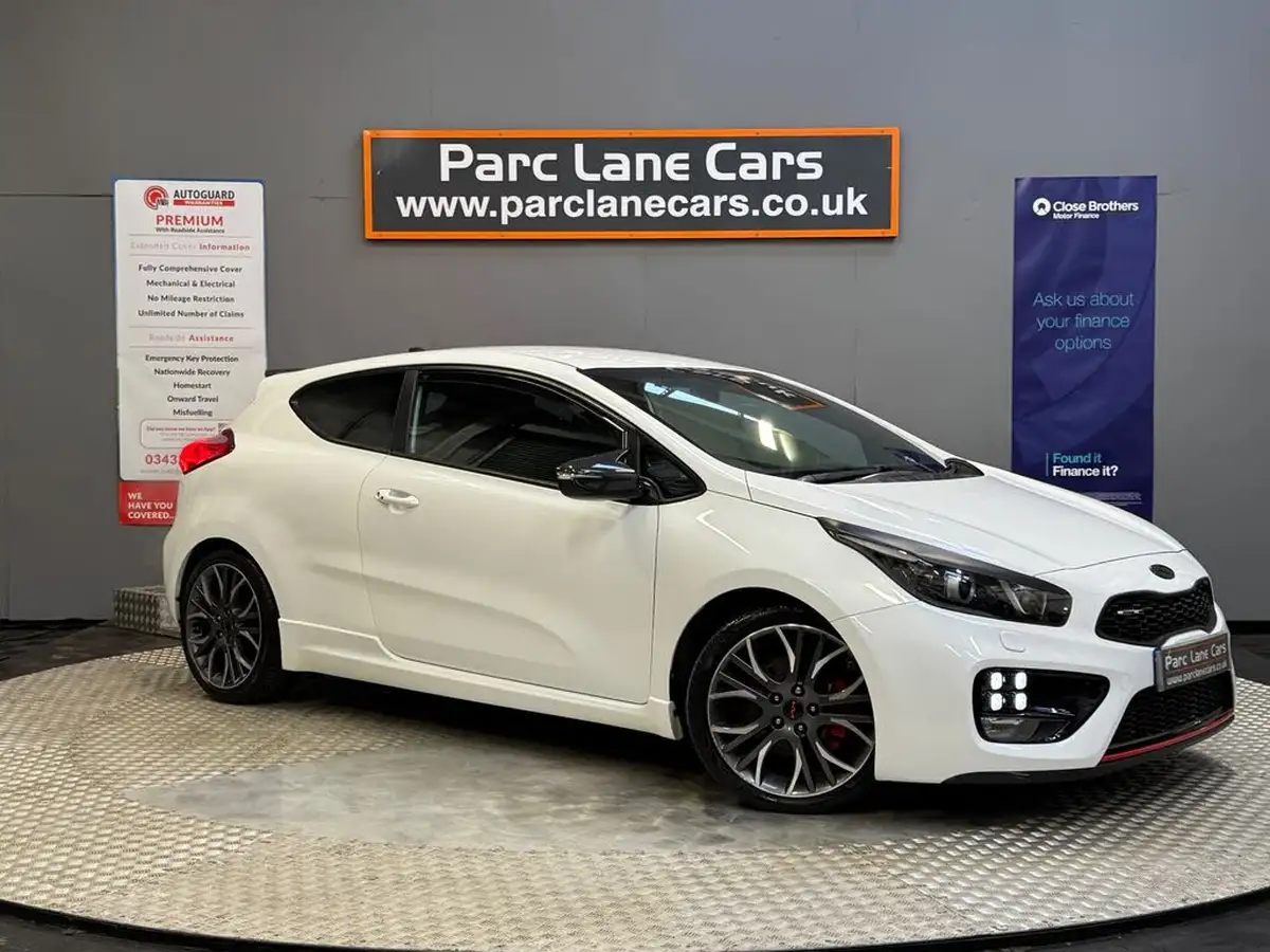 2015-kia-pro-ceed-16-gt-tech-big-0