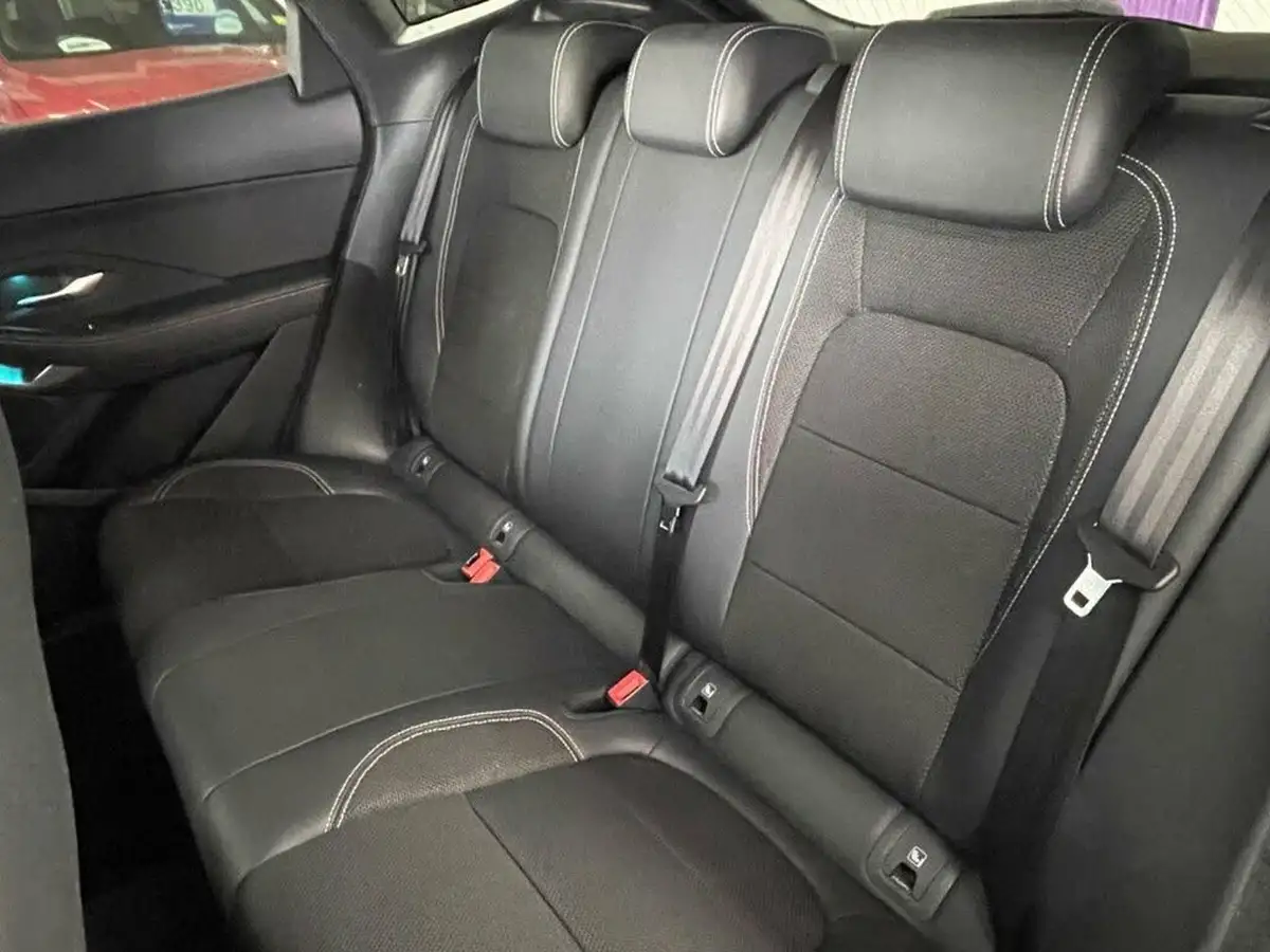 2019-jaguar-e-pace-20-i4d-r-dynamic-150ps-big-22
