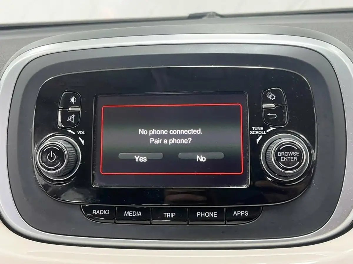 2015-fiat-500x-16multijet-ii-pop-star-big-15