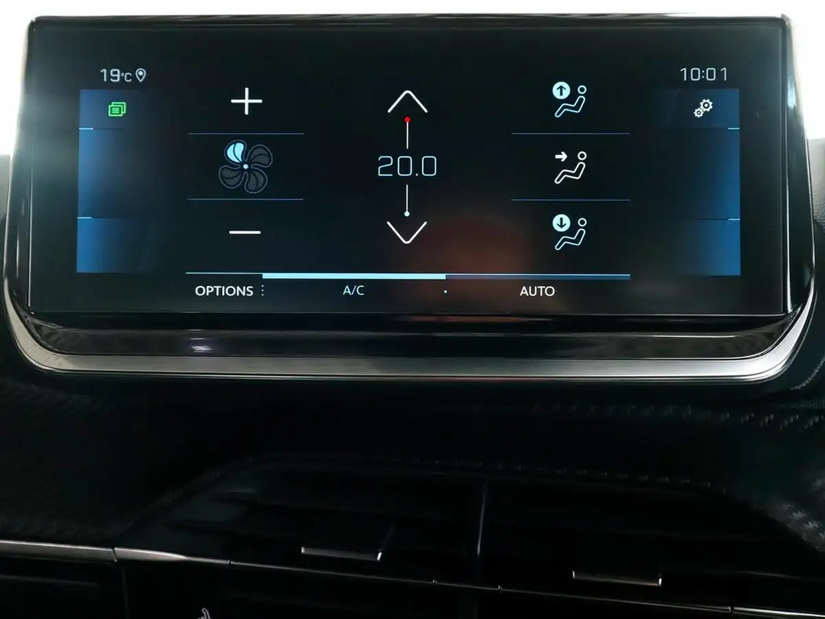 2022-peugeot-2008-suv-12-puretech-gt-eat8-big-32