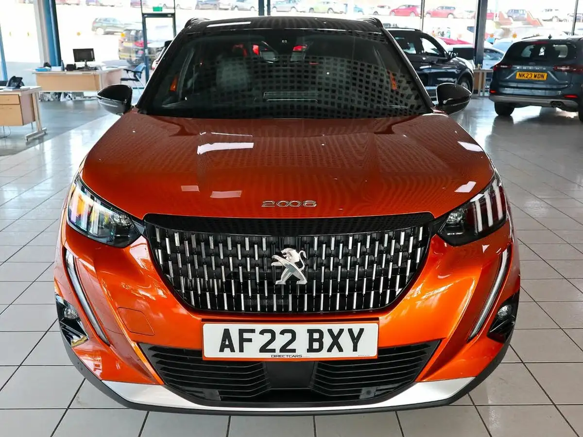 2022-peugeot-2008-suv-12-puretech-gt-eat8-big-4