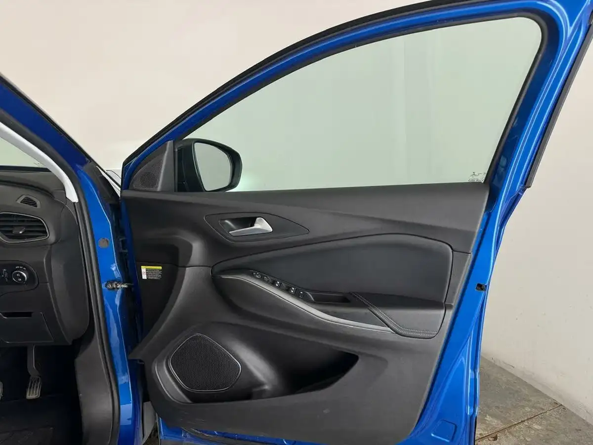 2020-vauxhall-grandland-x-16i-turbo-business-edition-nav-225ps-big-16