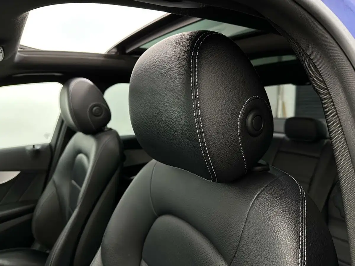 2015-mercedes-benz-c-class-21cdi-c300-amg-line-premiumss-saloon-4d-big-34