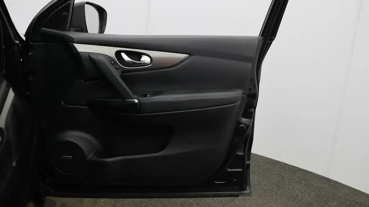 2020-nissan-qashqai-13-dig-t-tekna-160ps-big-14