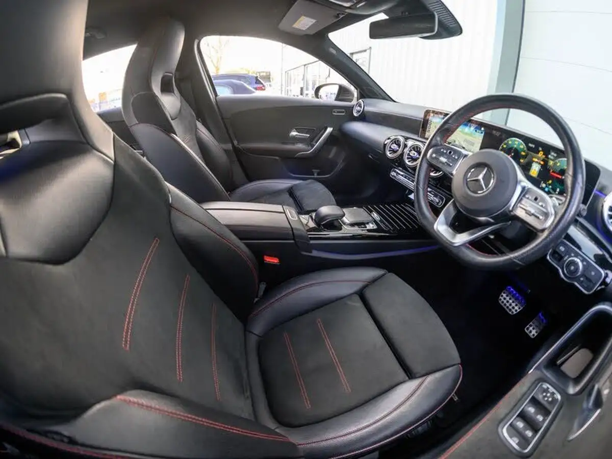 2019-mercedes-benz-a-class-15d-a180d-amg-line-premium-hatchback-5d-7g-dct-big-23