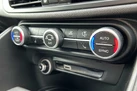 2024-alfa-romeo-giulia-20-veloce-small-11