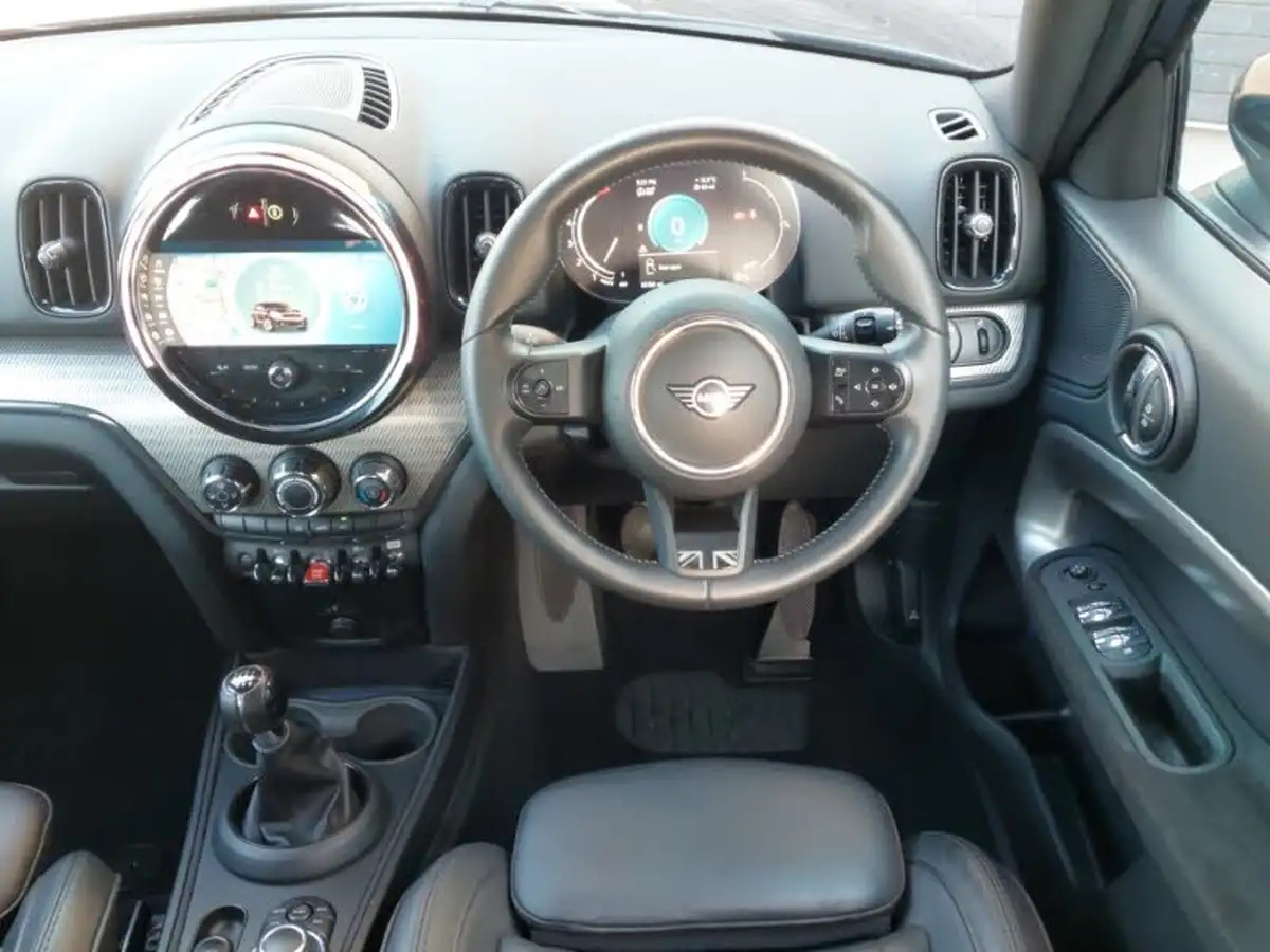 2021-mini-countryman-20-cooper-s-exclusive-big-6