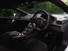 2016-lamborghini-huracan-small-8