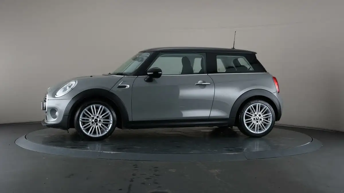 2017-mini-cooper-15-cooper-ss-hatchback-3d-auto-big-29