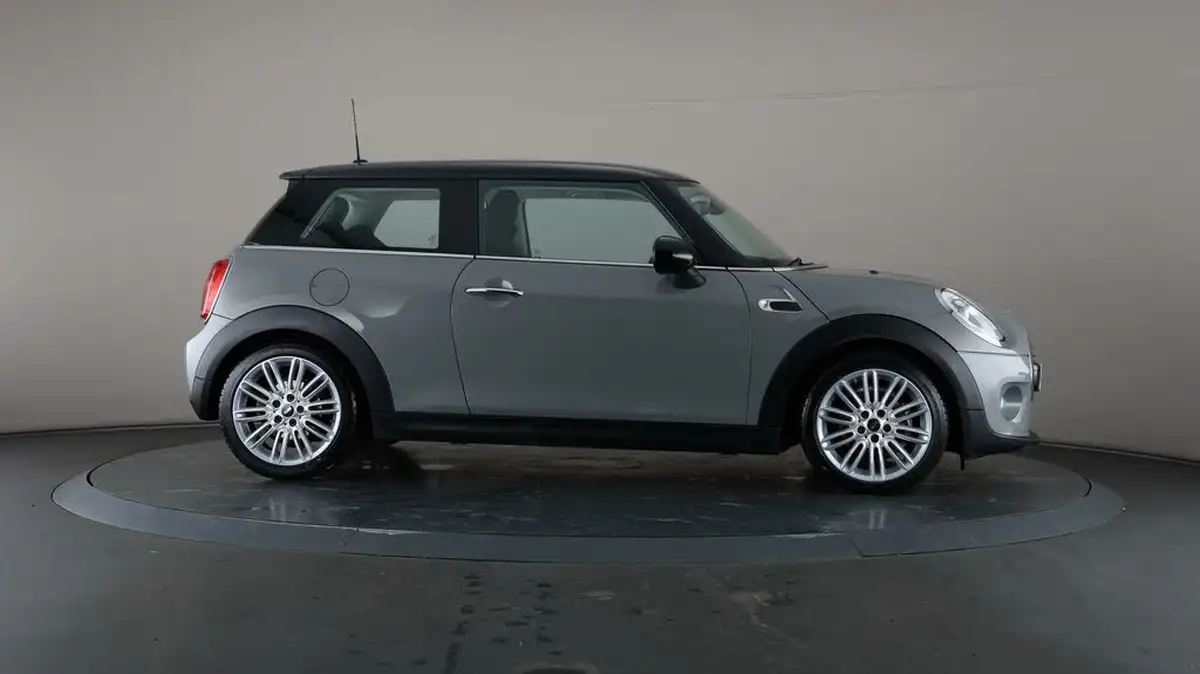 2017-mini-cooper-15-cooper-ss-hatchback-3d-auto-big-7