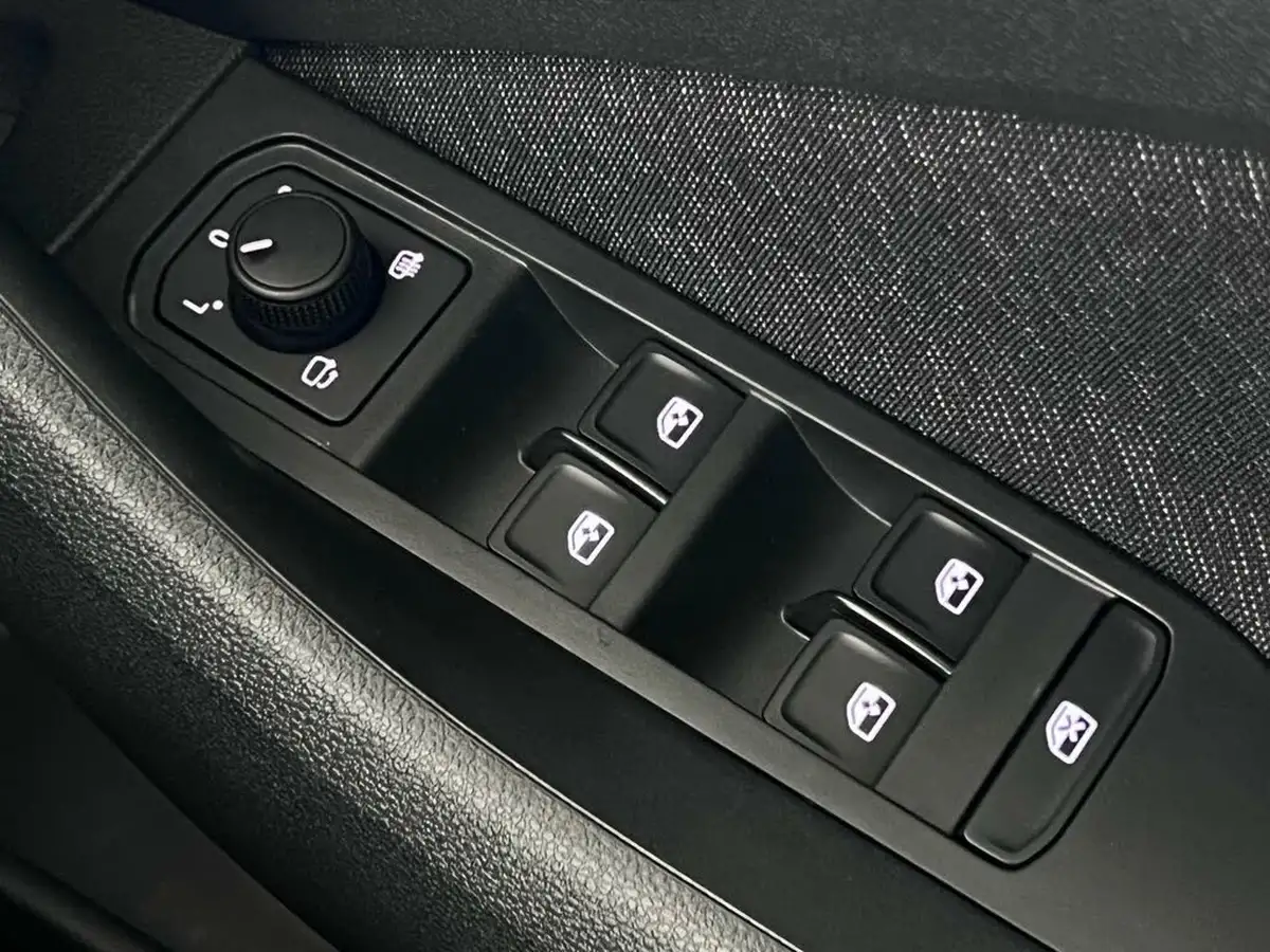 2022-skoda-kamiq-10-tsi-se-l-executive-111ps-big-20