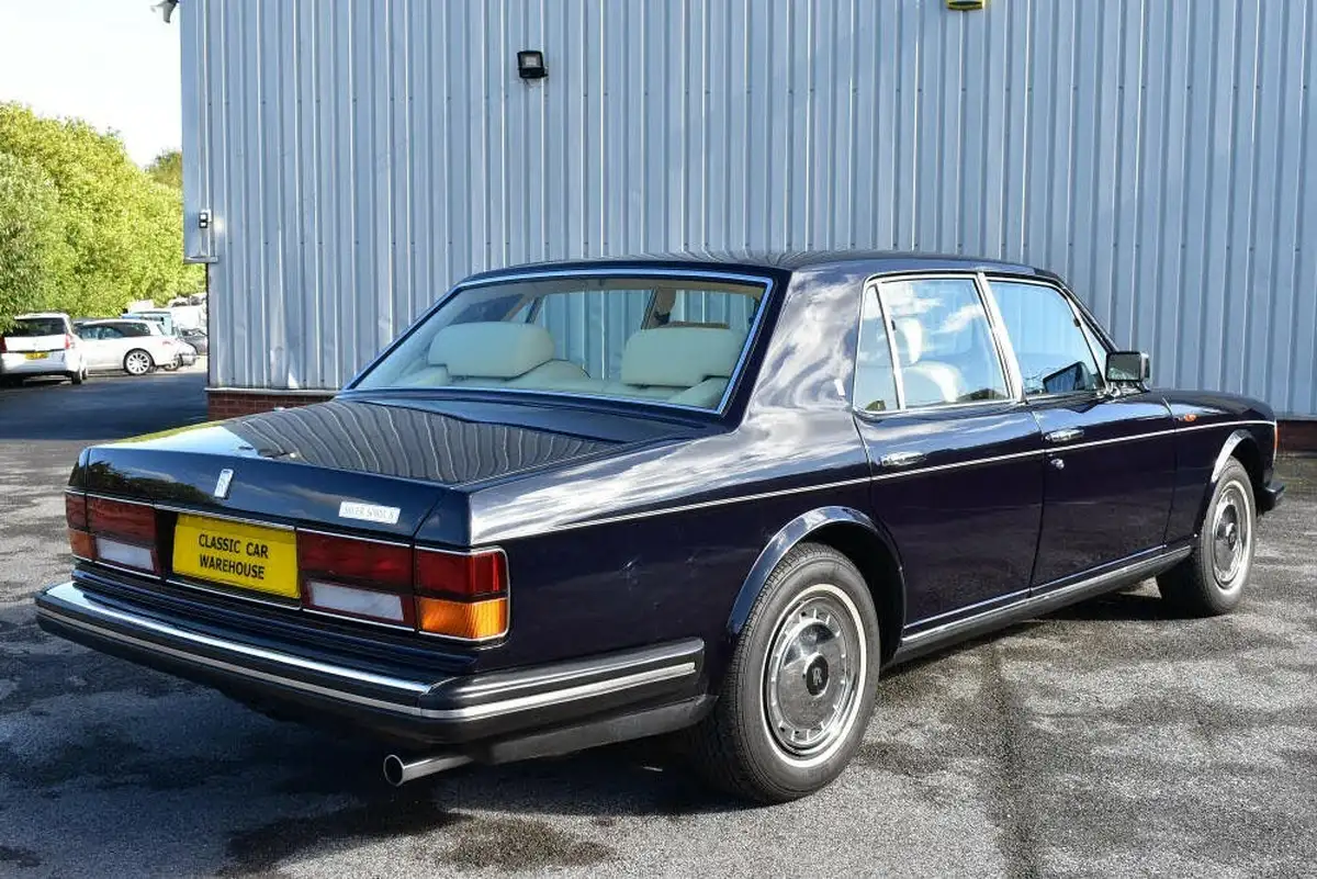 1990-rolls-royce-silver-spirit-68-ii-big-10