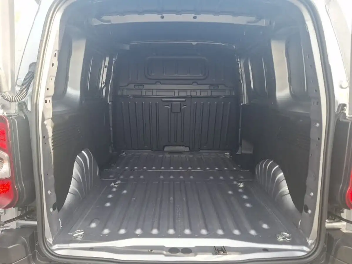 2024-peugeot-partner-15-bluehdi-professional-100pseu6d-big-7