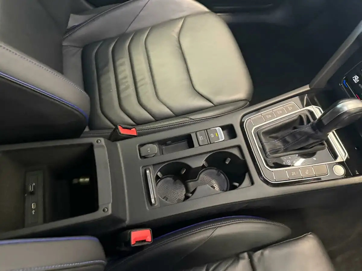 2021-volkswagen-arteon-20-tsi-r-320ps-shooting-brake-big-33