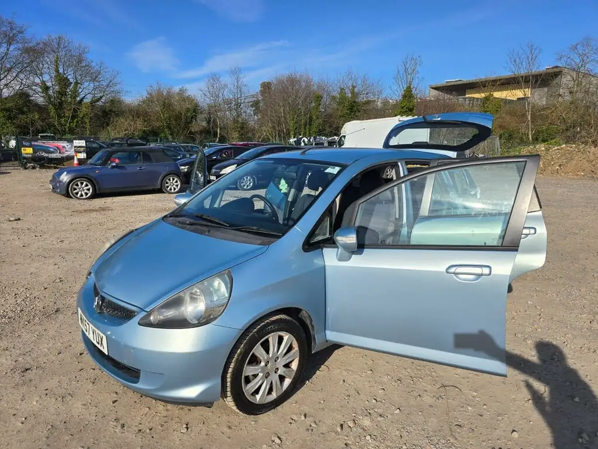 2007-honda-jazz-14-se-big-6