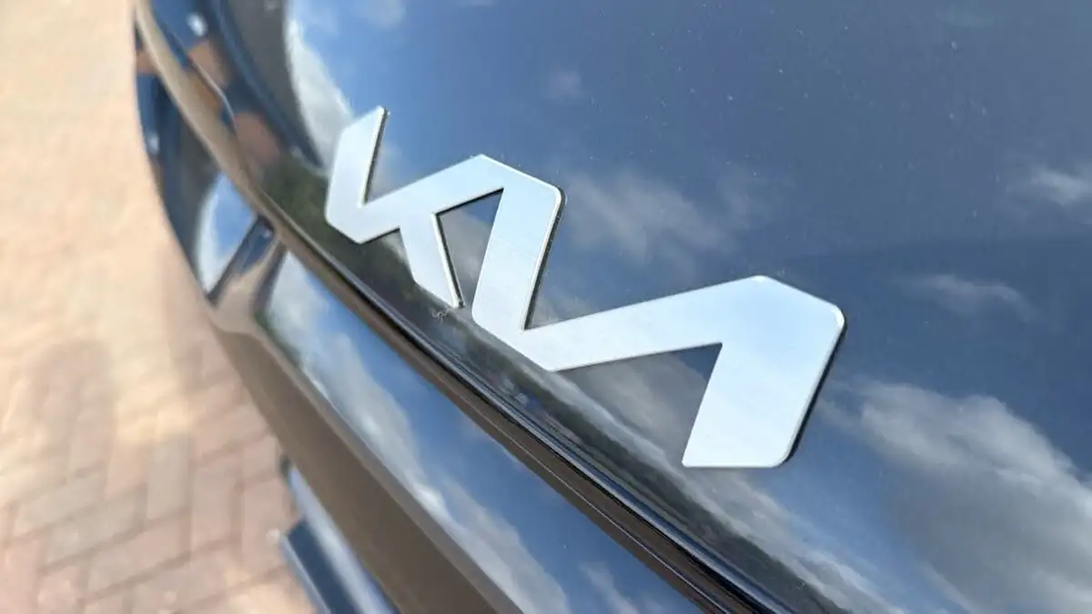 2024-kia-sportage-16-t-gdi-gt-line-207bhp-hev-auto-big-13