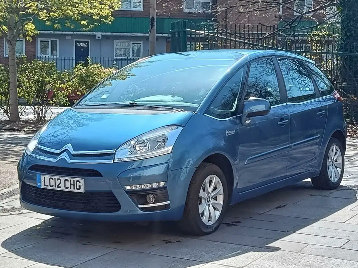 2012-citroen-c4-picasso-16td-vtr-16-e-hdi-egs-big-6