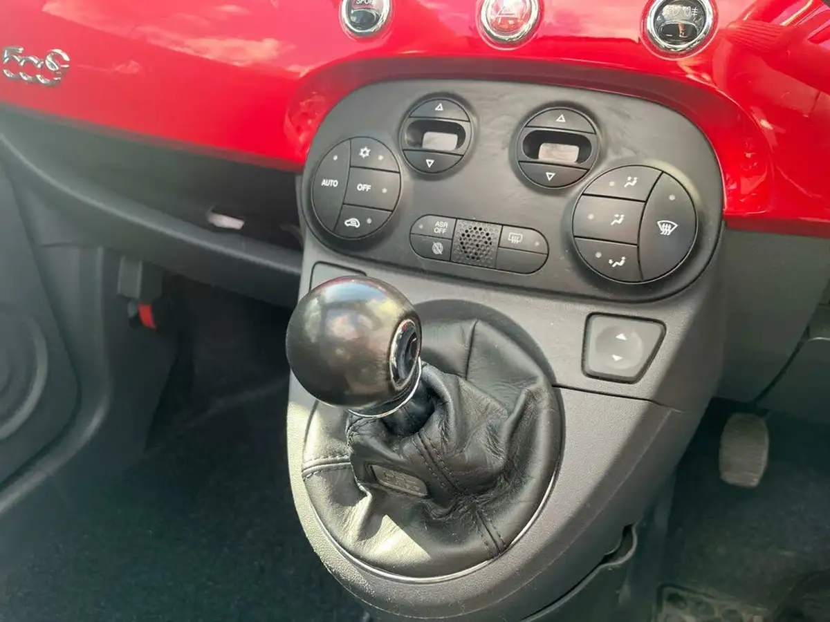 2014-fiat-500c-09-lounge-twinair-105bhp-ss-big-11