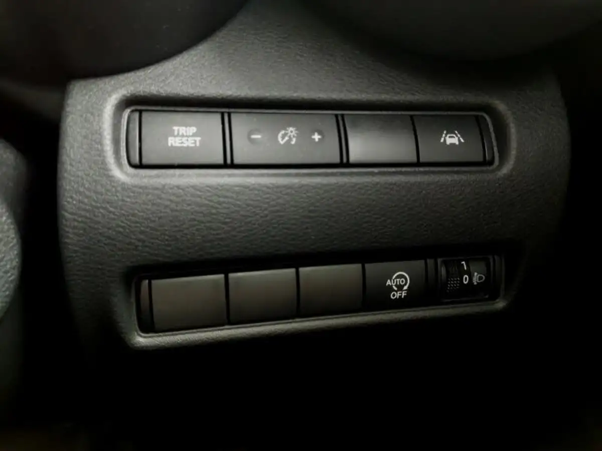 2021-nissan-juke-10-dig-t-n-connecta-dct-big-17