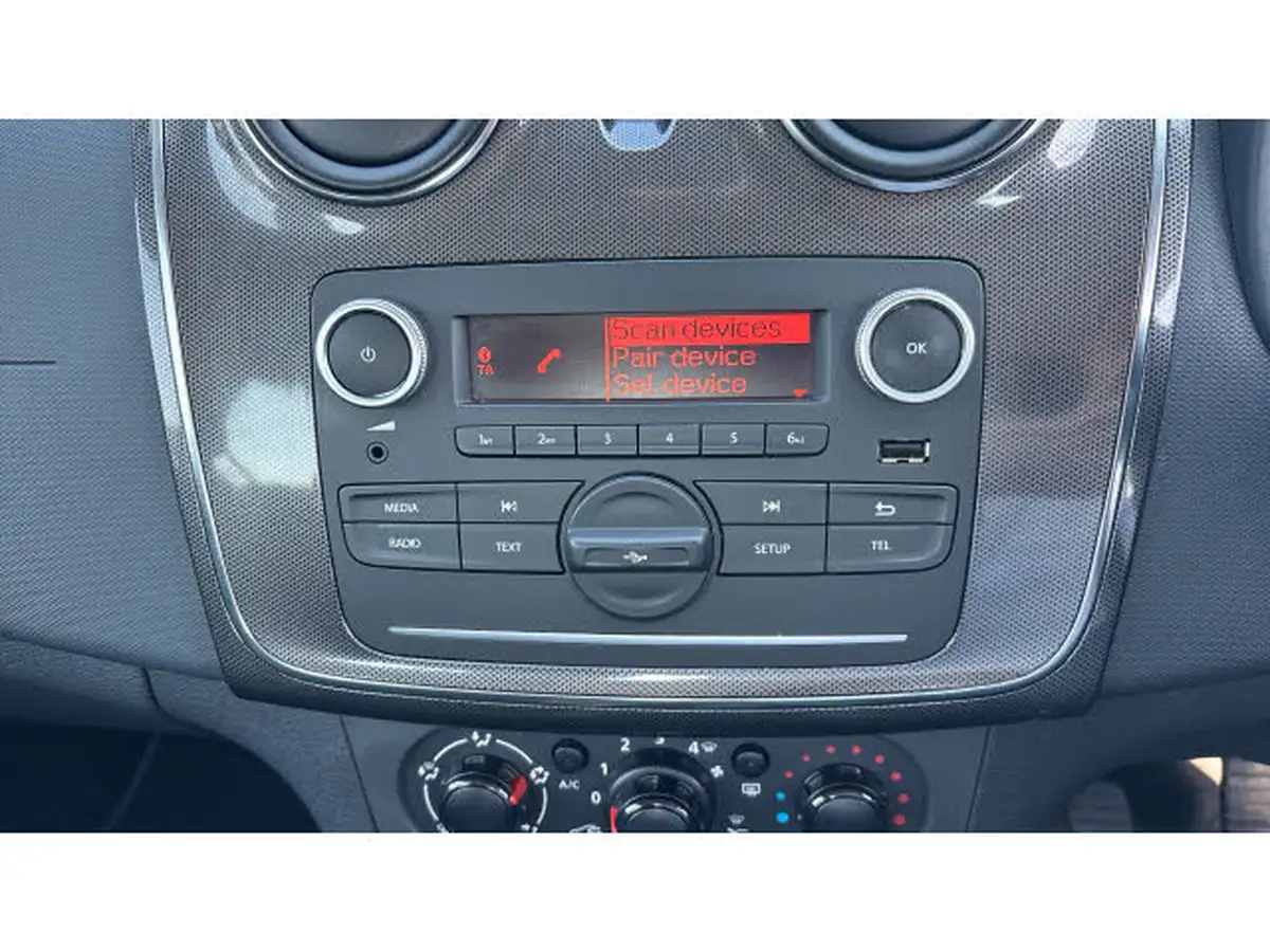 2018-dacia-sandero-stepway-09-tce-essential-big-38
