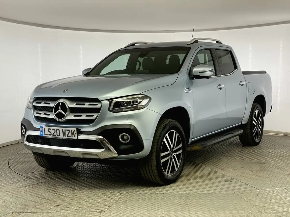 2020-mercedes-benz-x-class-30td-350-power-big-2