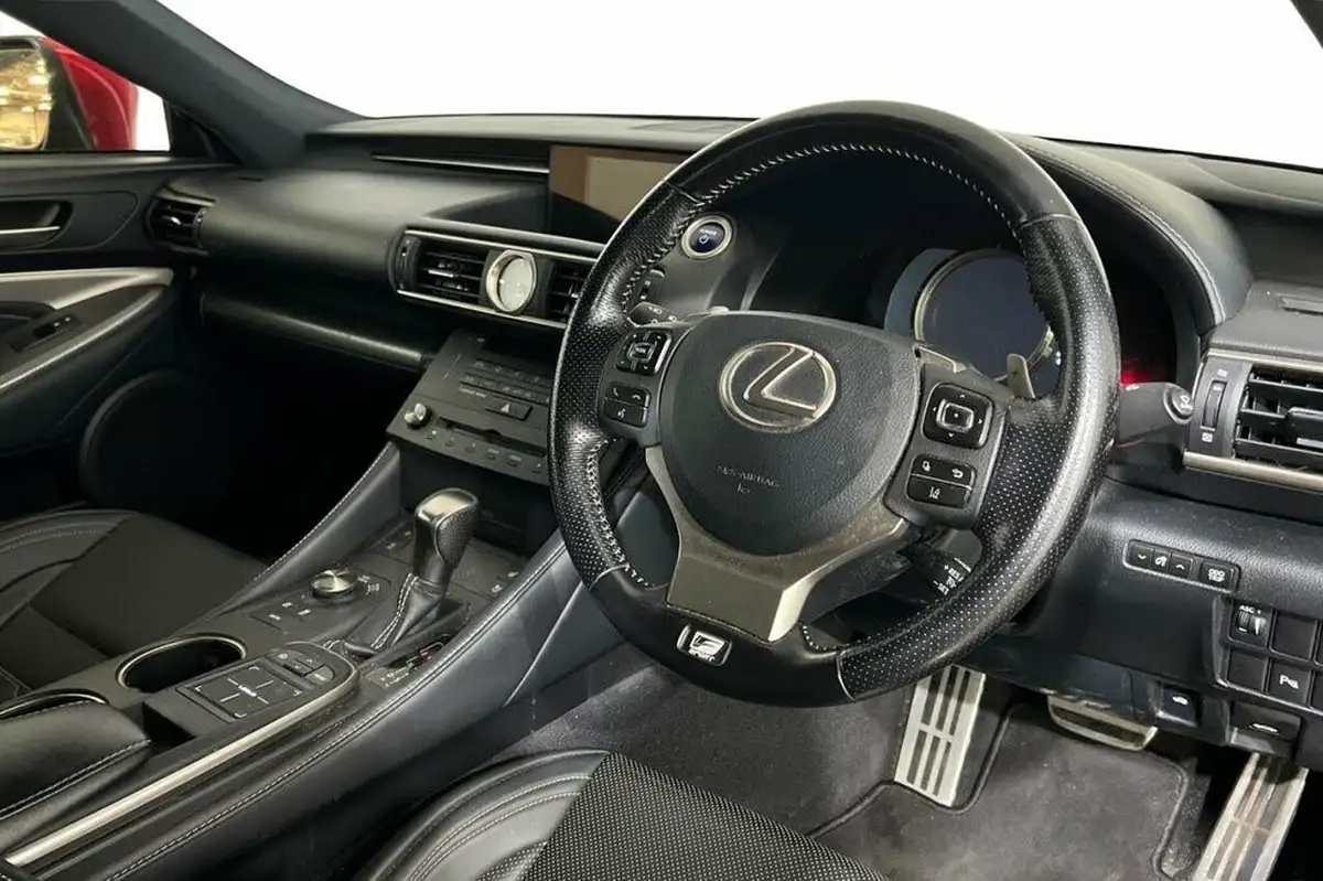 2017-lexus-rc-300h-25-f-sport-181bhp-big-6