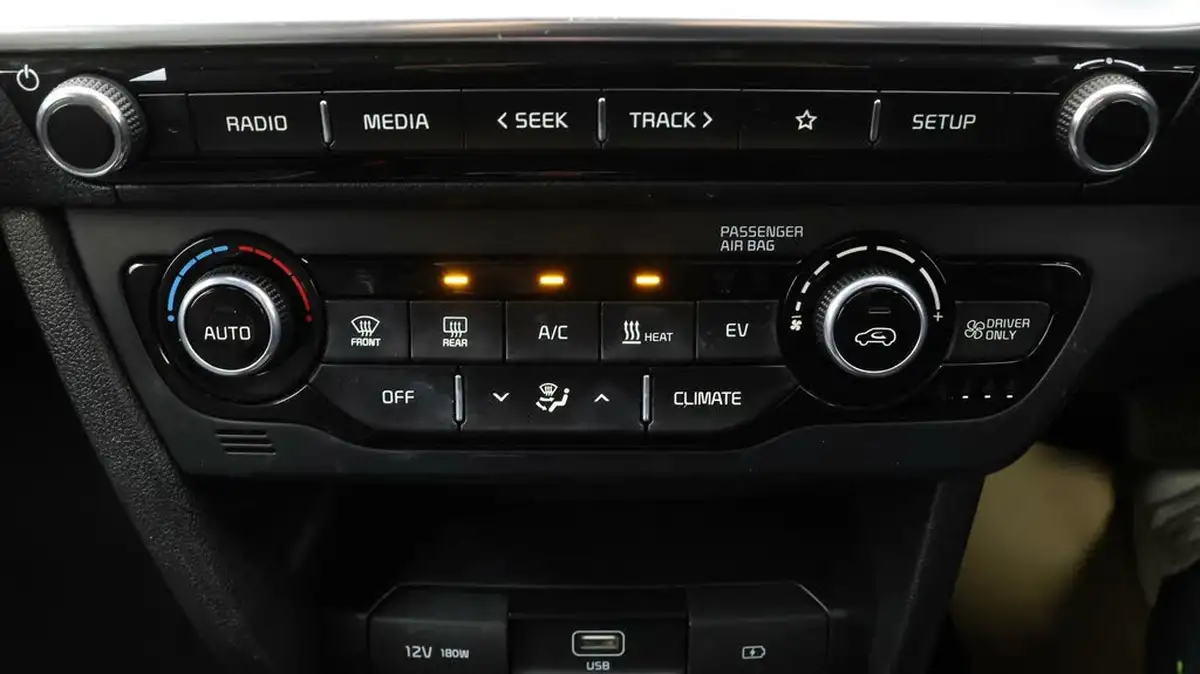 2022-kia-e-niro-ev-2-64-big-11