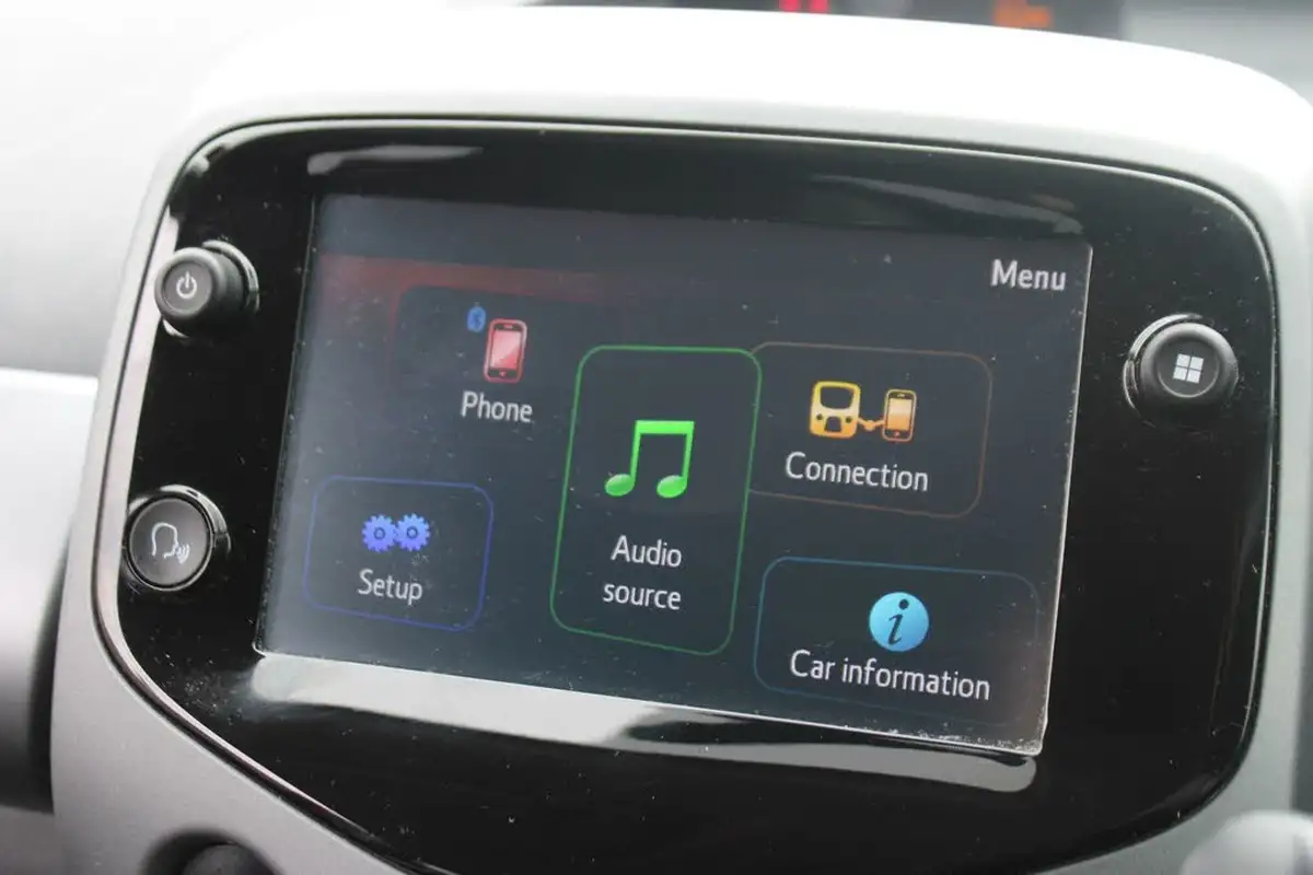 2019-toyota-aygo-10-vvt-i-x-trend-x-shift-big-21