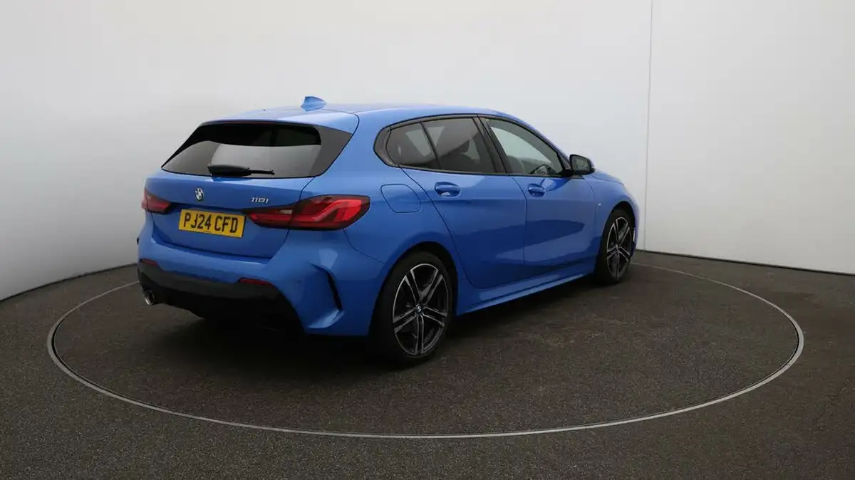 2024-bmw-1-series-15-118i-m-sport-lcp-dct-big-7